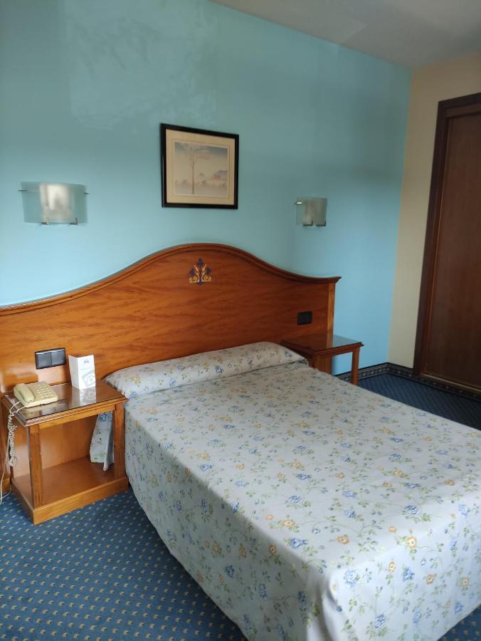 Hotel Ebora By Vivere Stays Talavera de la Reina Zewnętrze zdjęcie